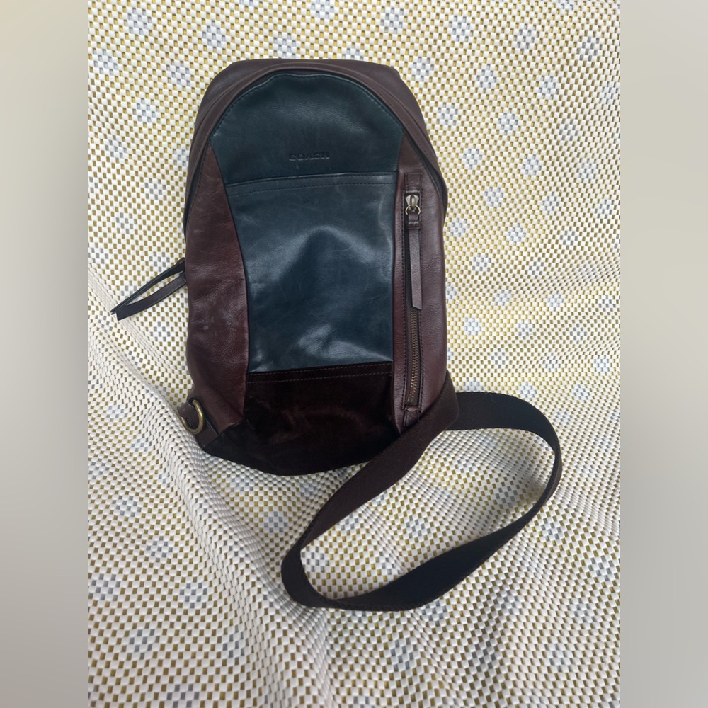 Authentic coach leather sling bag